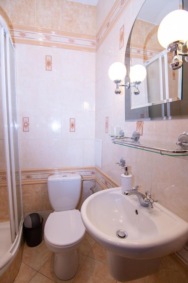 Maya'S Flats & Resorts 45 - Dluga 18/19 Gdańsk Kültér fotó